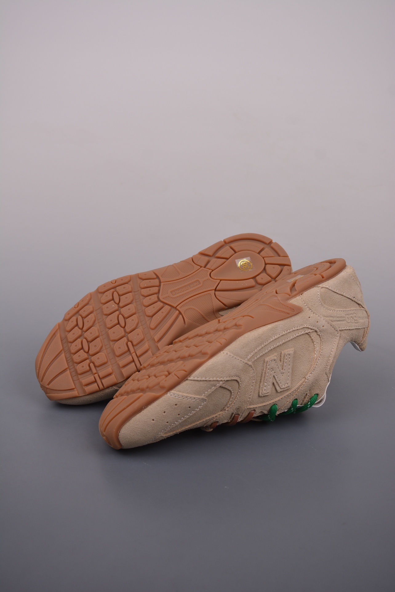 Miu Miu x New Balance 530 SL 