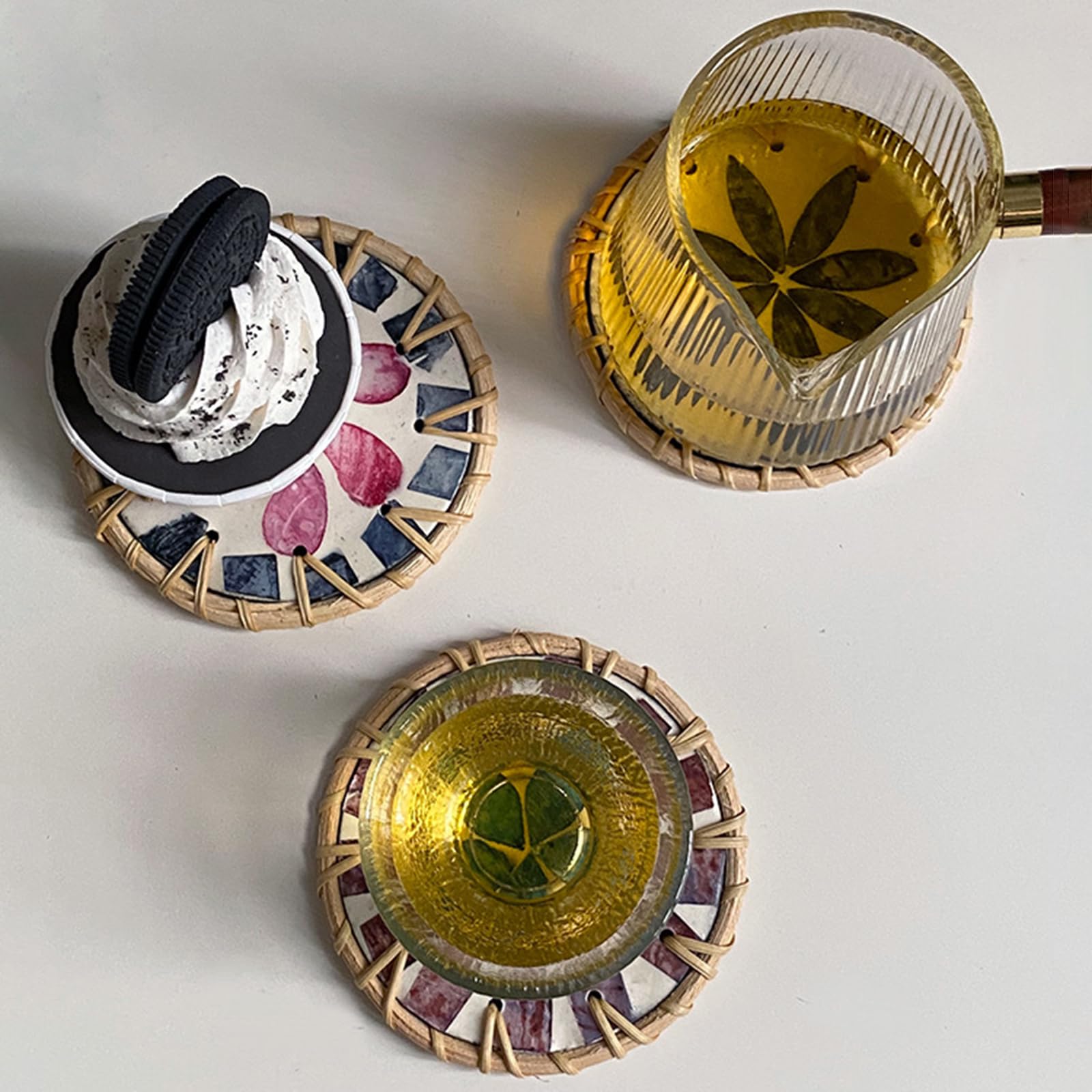 👍Last Day Promotion 60% OFF💥Handmade rattan and bamboo coasters, Shell heat-insulated round coasters, Household desktop tea coasters, Anti-scalding bowl coasters - BUY 5 FREE SHIPPING