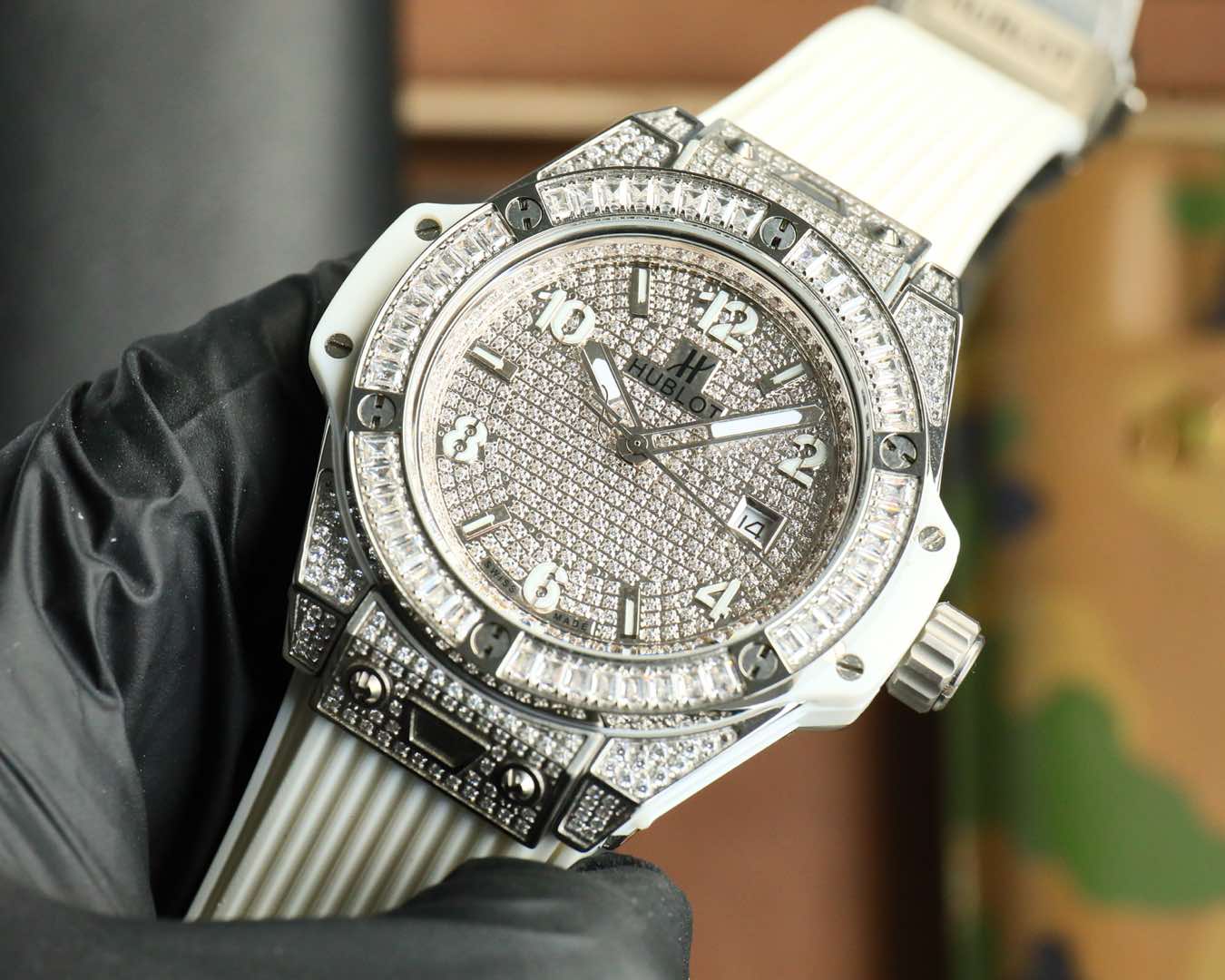 Hublot Big Bang stainless steel rainbow diamond watch