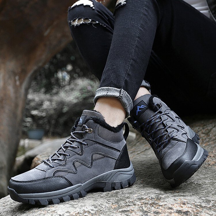 Men's High-Top Plush Outdoor Hiking Shoes