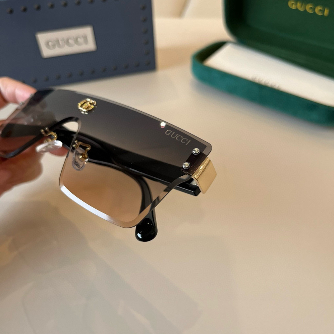 Gucci rimless sunglasses