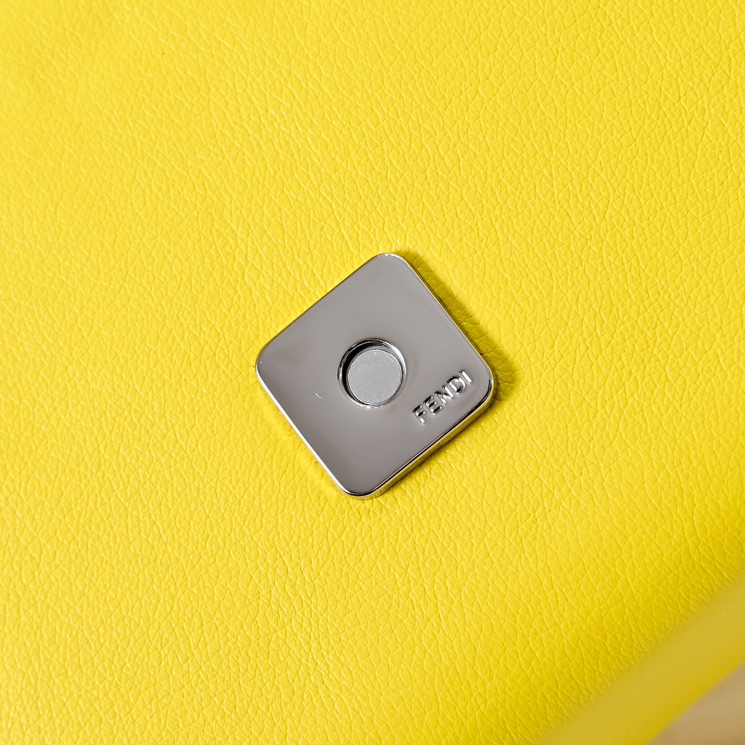 FENDI 2025 Nano Baguette 3376
