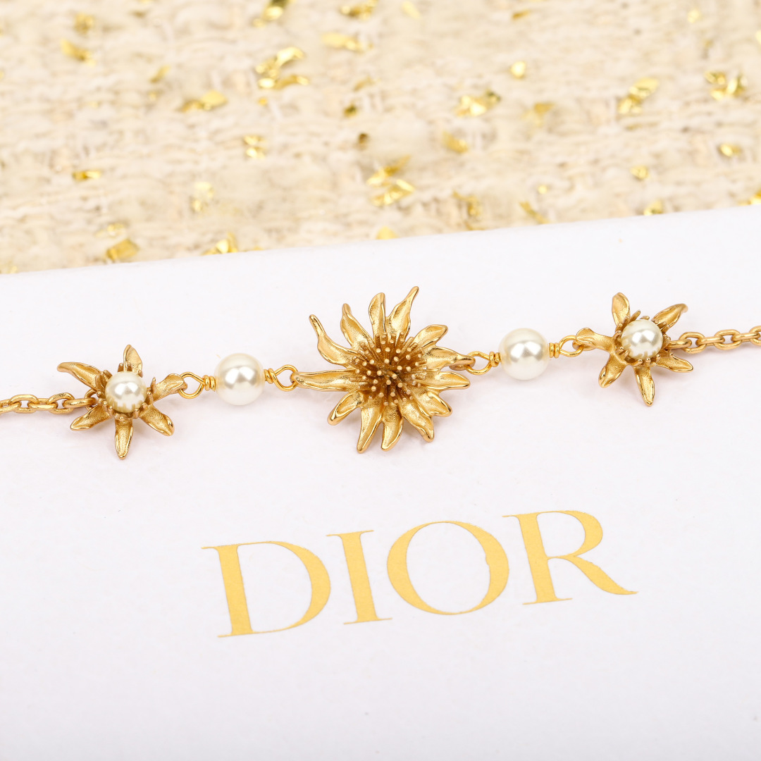 Dior Sunflower Pearl Bracelet