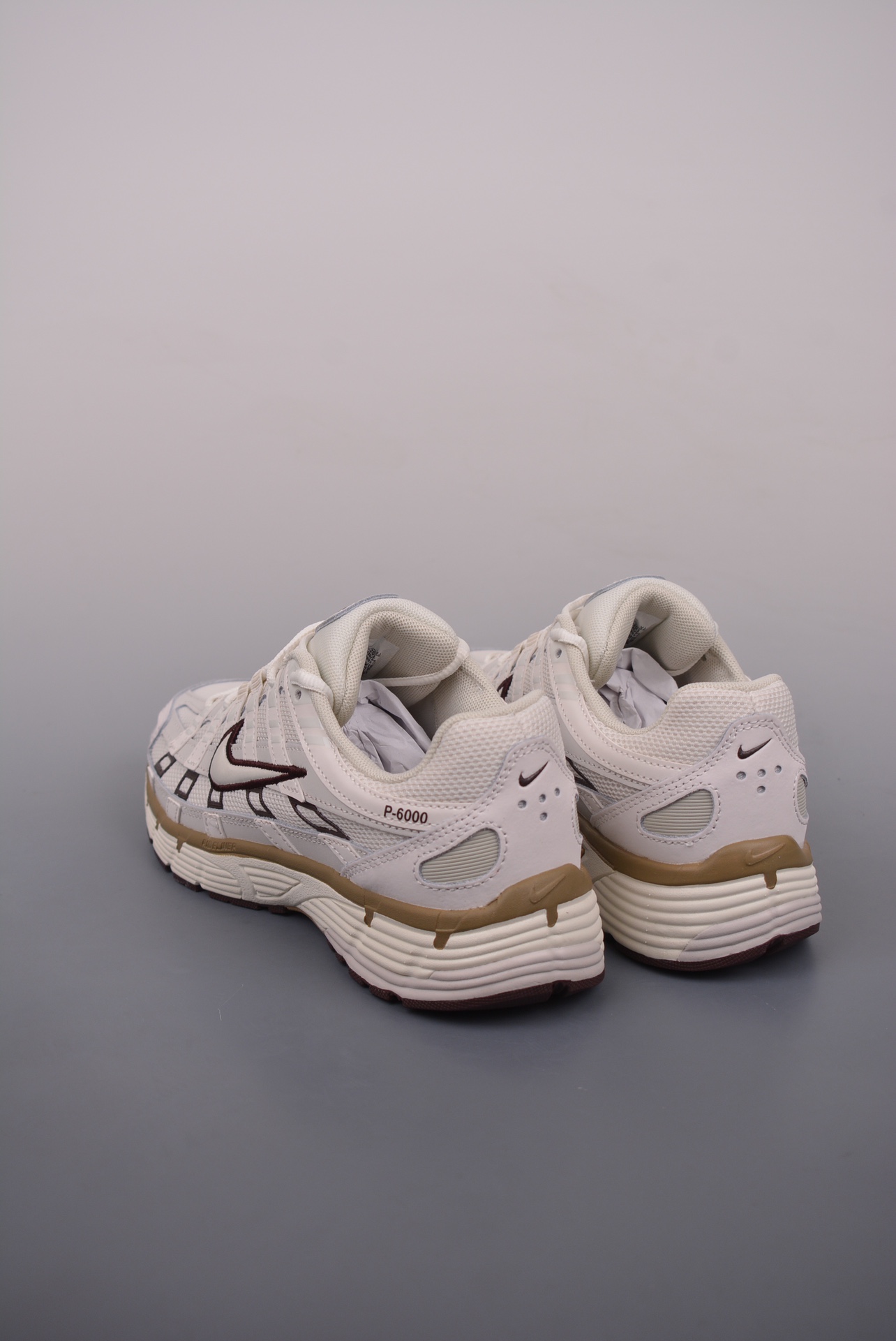 Nike P-6000Bone Sail Phantom
