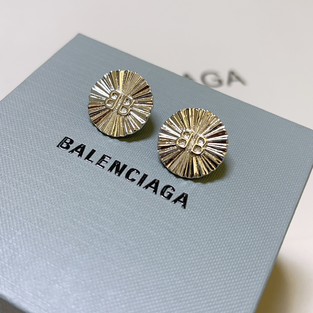 Balenciaga simple floral earrings