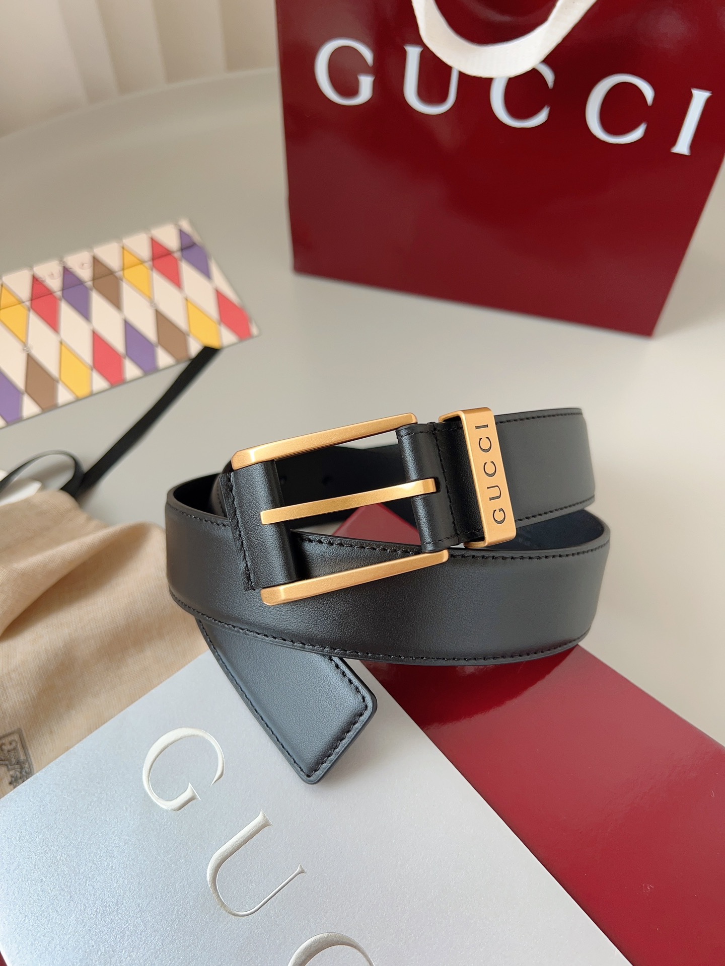 Gucci pin buckle leather belt 3.5cm wide