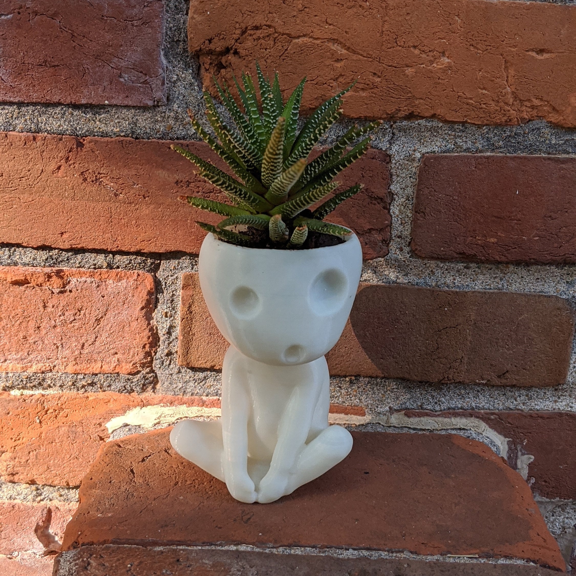 Glow in the Dark Kodama Planter