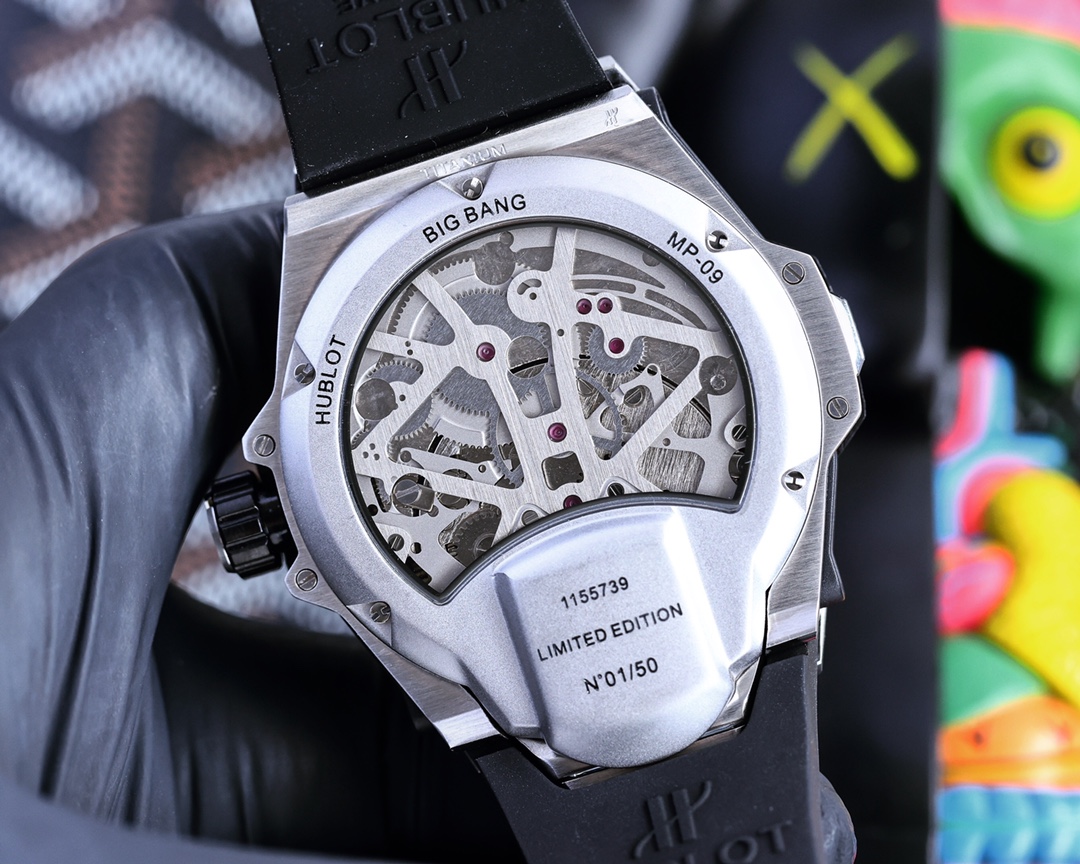 HUBLOT Warcraft MP Series 909.NX.1120.RX.1704