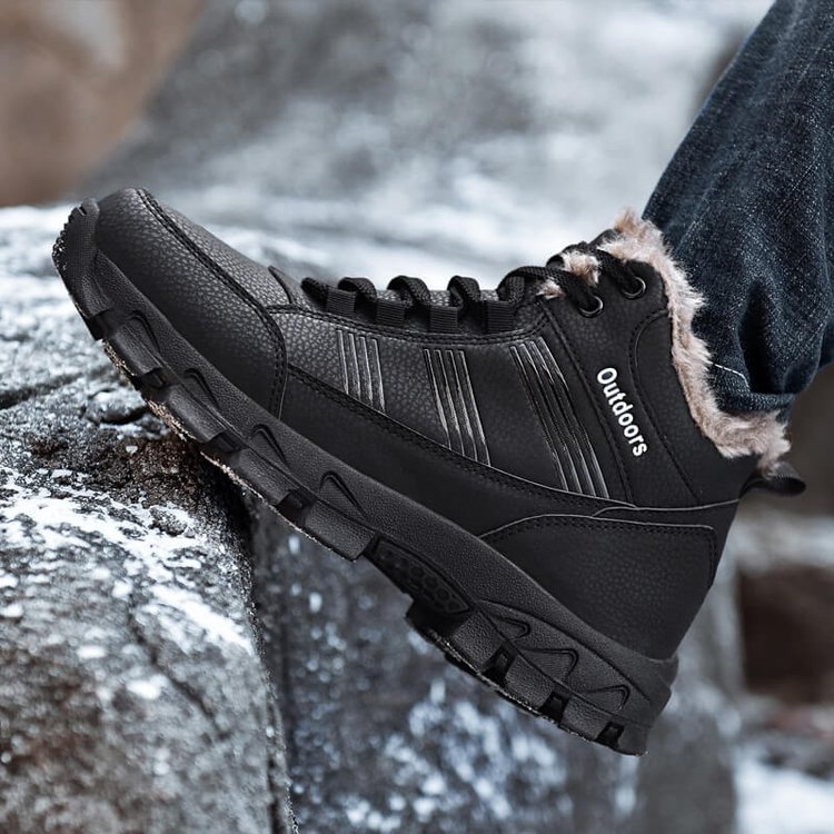 Men's Winter Plus Velvet Outdoor Anti-Ski Boots