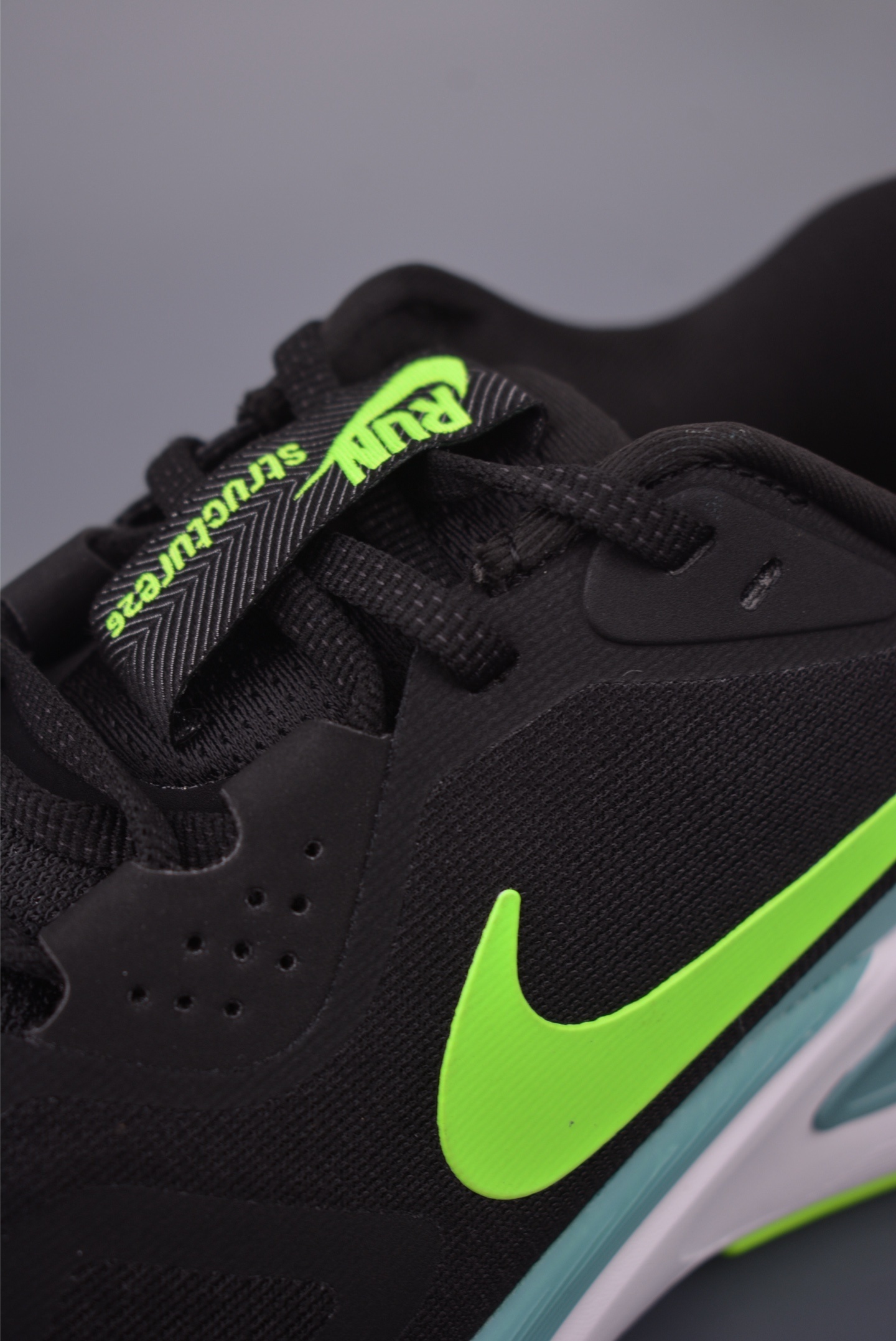 Nike Air STRUCTURE 26 