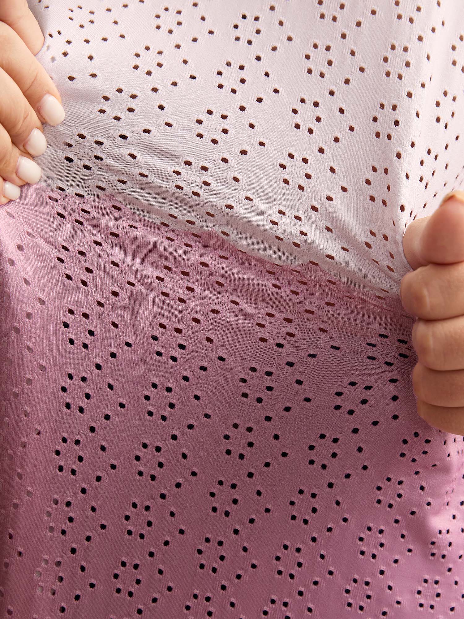 Eyelet Trim Color Block Stretchy T-Shirt