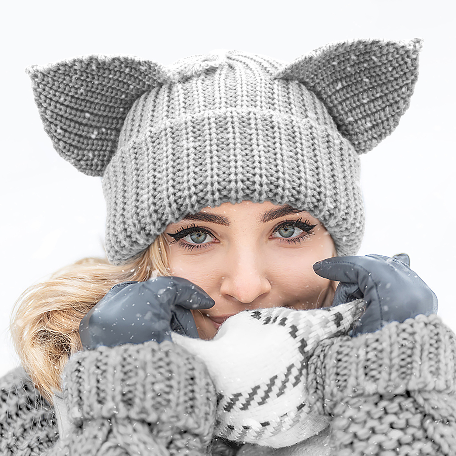 Fashion adult Hot Sale Lady Devil Ears thicken all acrylic knit hat