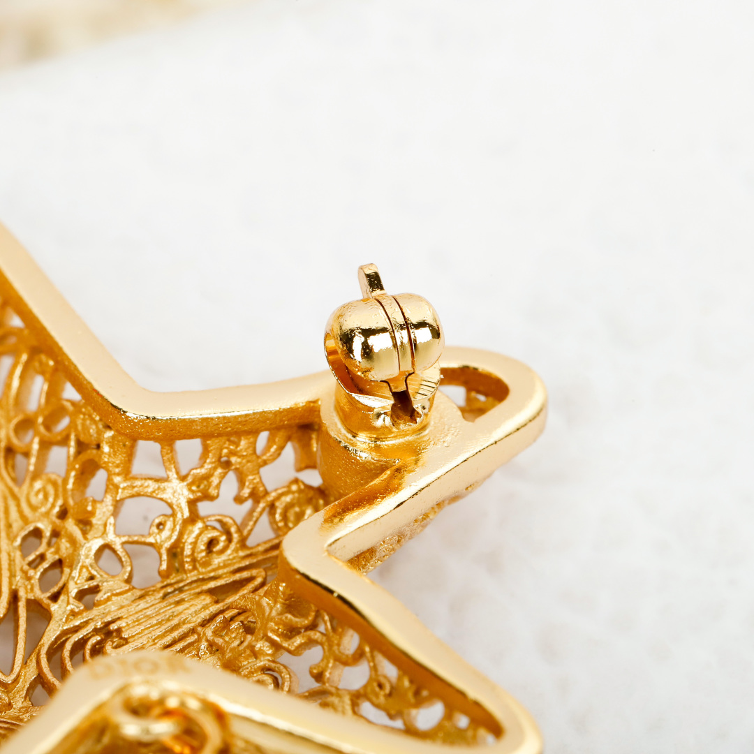 Dior Starfish CD Pearl Brooch