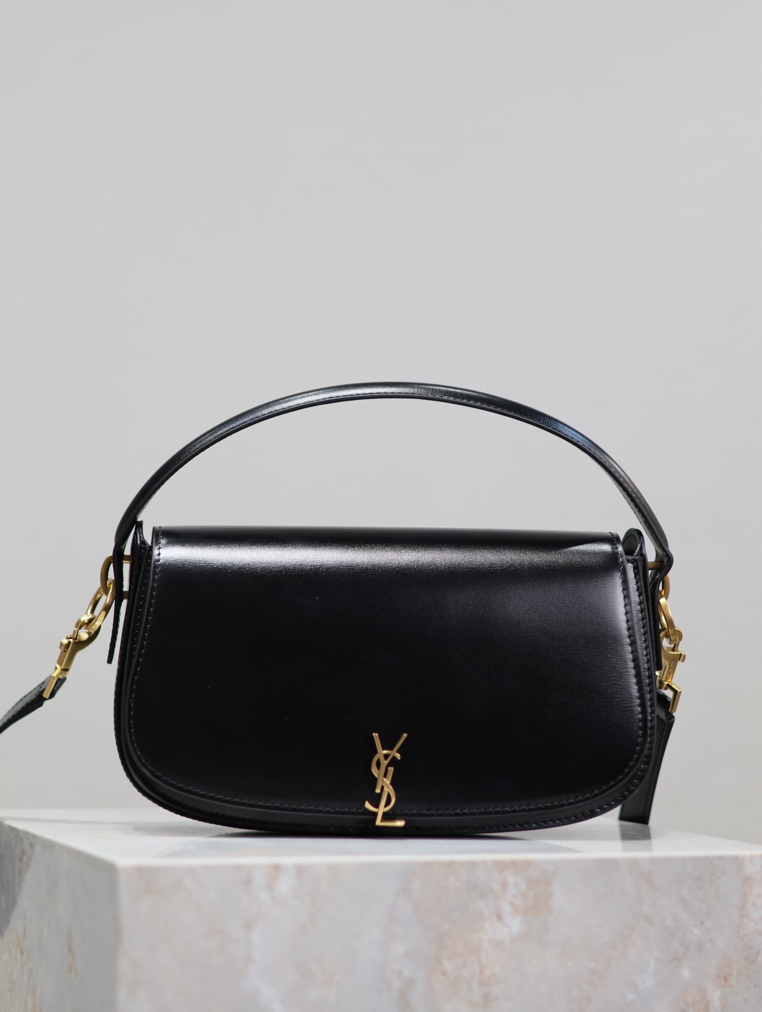 Yves Saint Laurent VOLTAIRE Handbag Crossbody Bag 787671