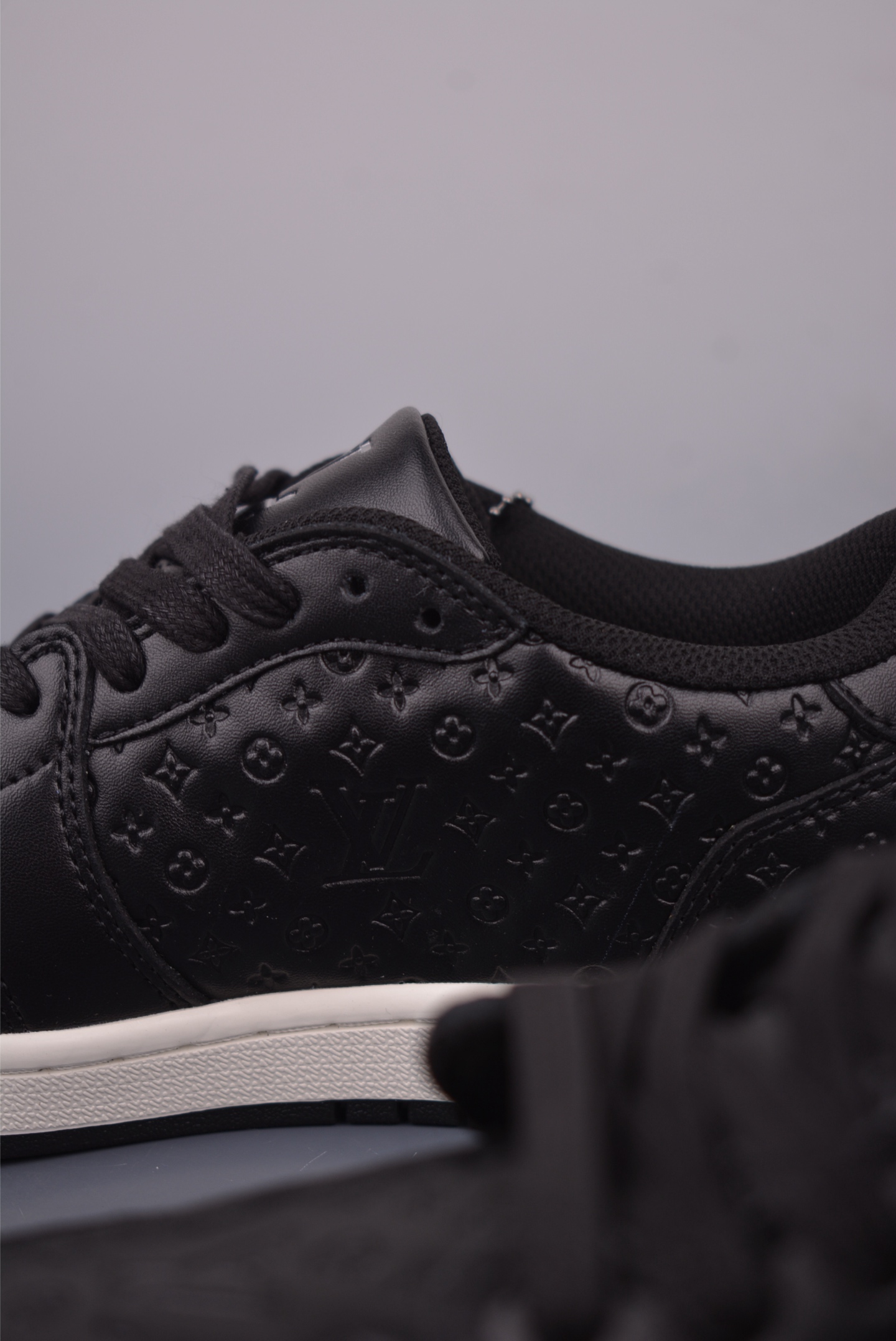 Louis vuitton X Air Jordan 1 Low 