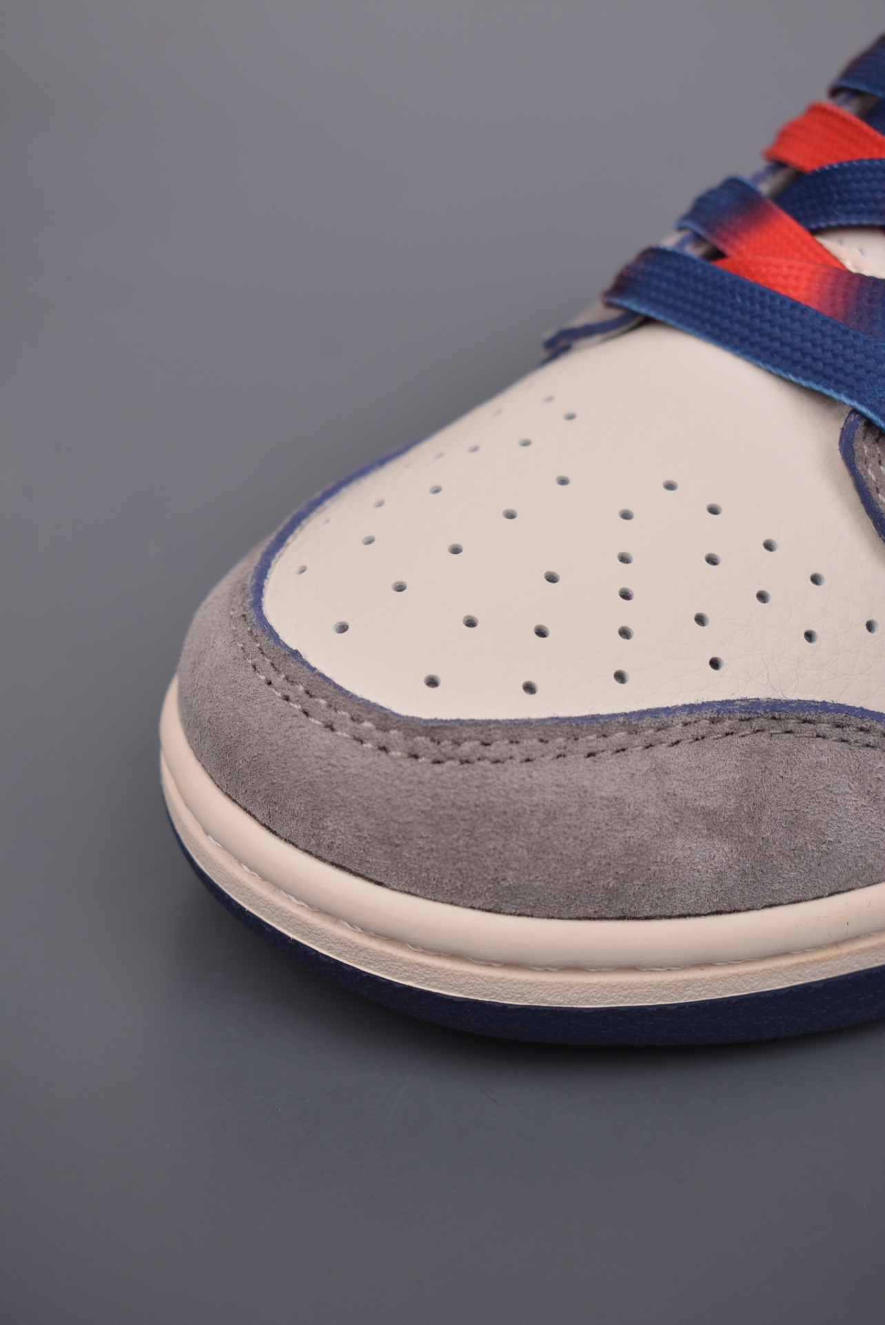 Supreme x Nike By You SB Dunk Low Retro SP Dark Grey Beige Blue DM6868-005