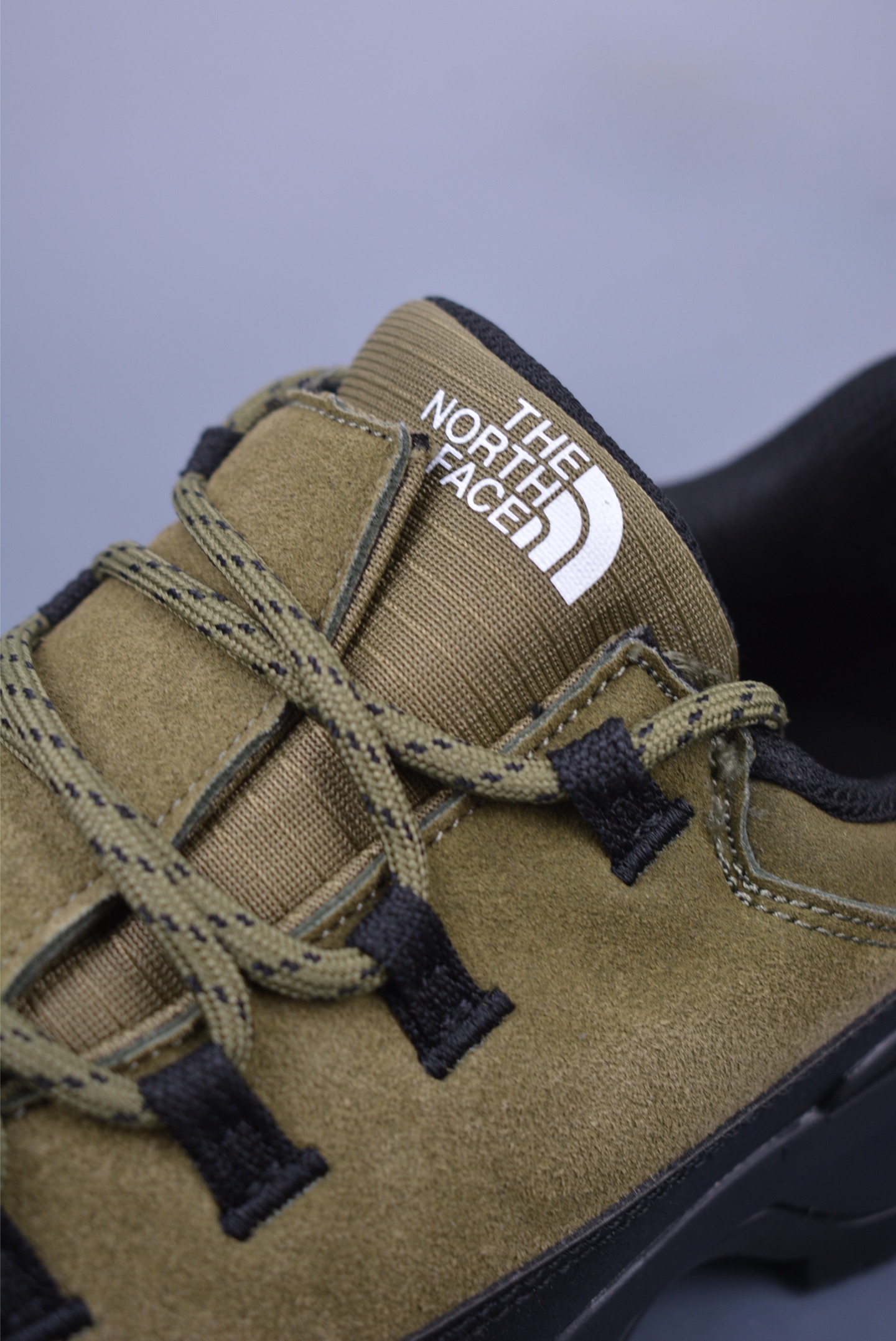 THE M THERMOBALL TRACTION MULE V hiking shoes army green black A8A963728