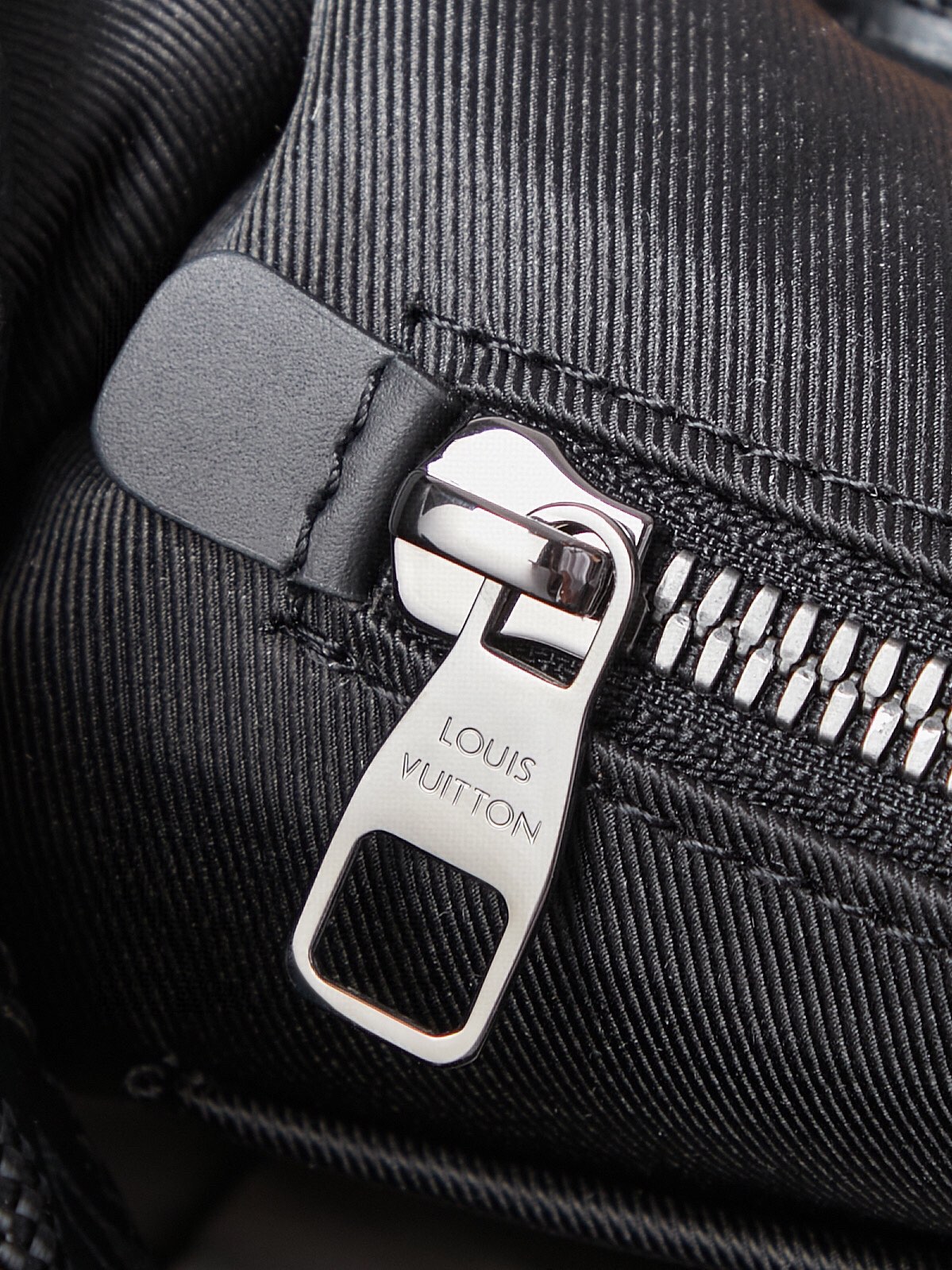 Louis Vuitton CHRISTOPHER Backpack M43735