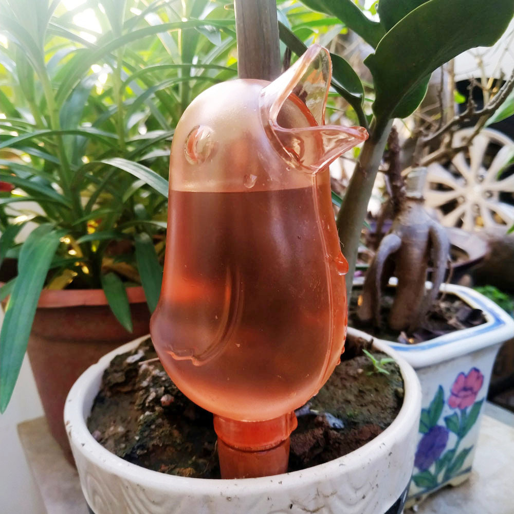 (🔥Last Day Promotion-SAVE 50% OFF) Self Watering Spike Planter Drip Watering Bird (Set Of 4 Pcs)-BUY 2 SETS FREE SHIPPING