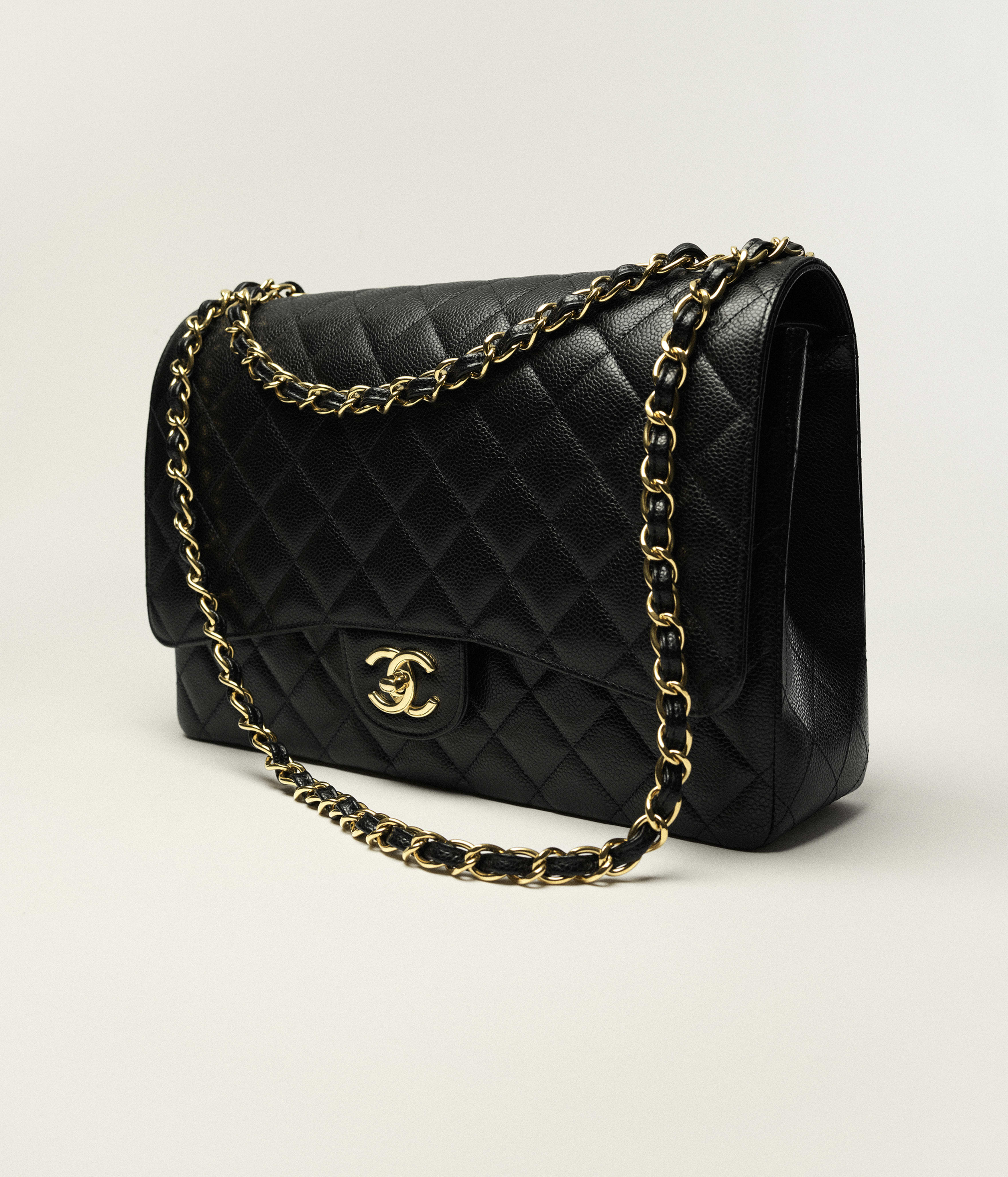 Chanel Maxi Classic Bag Grained Calfskin & Gold-Tone Metal Black A58601-Y01864-C3906