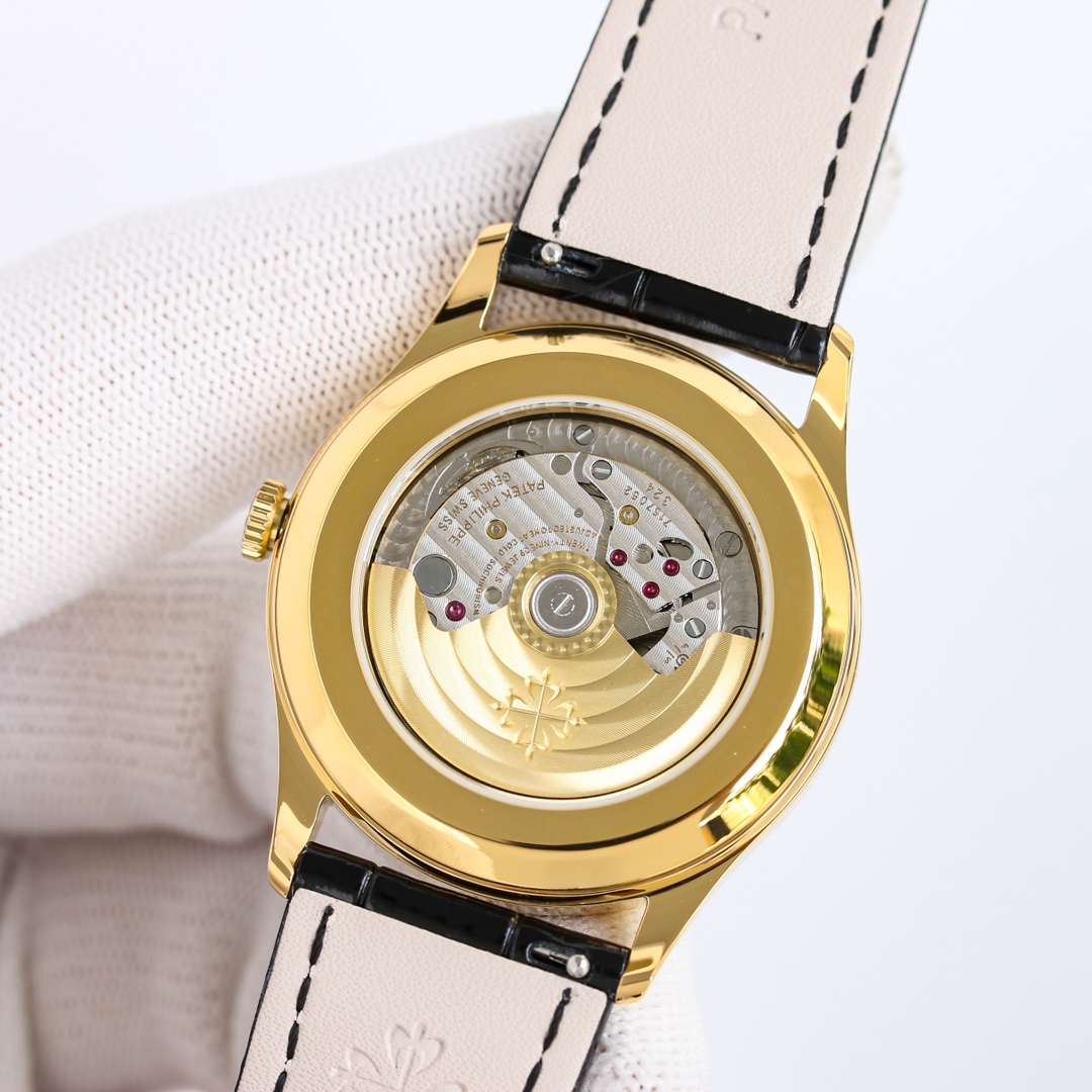 Patek Philippe Classic Watch Series 5196G