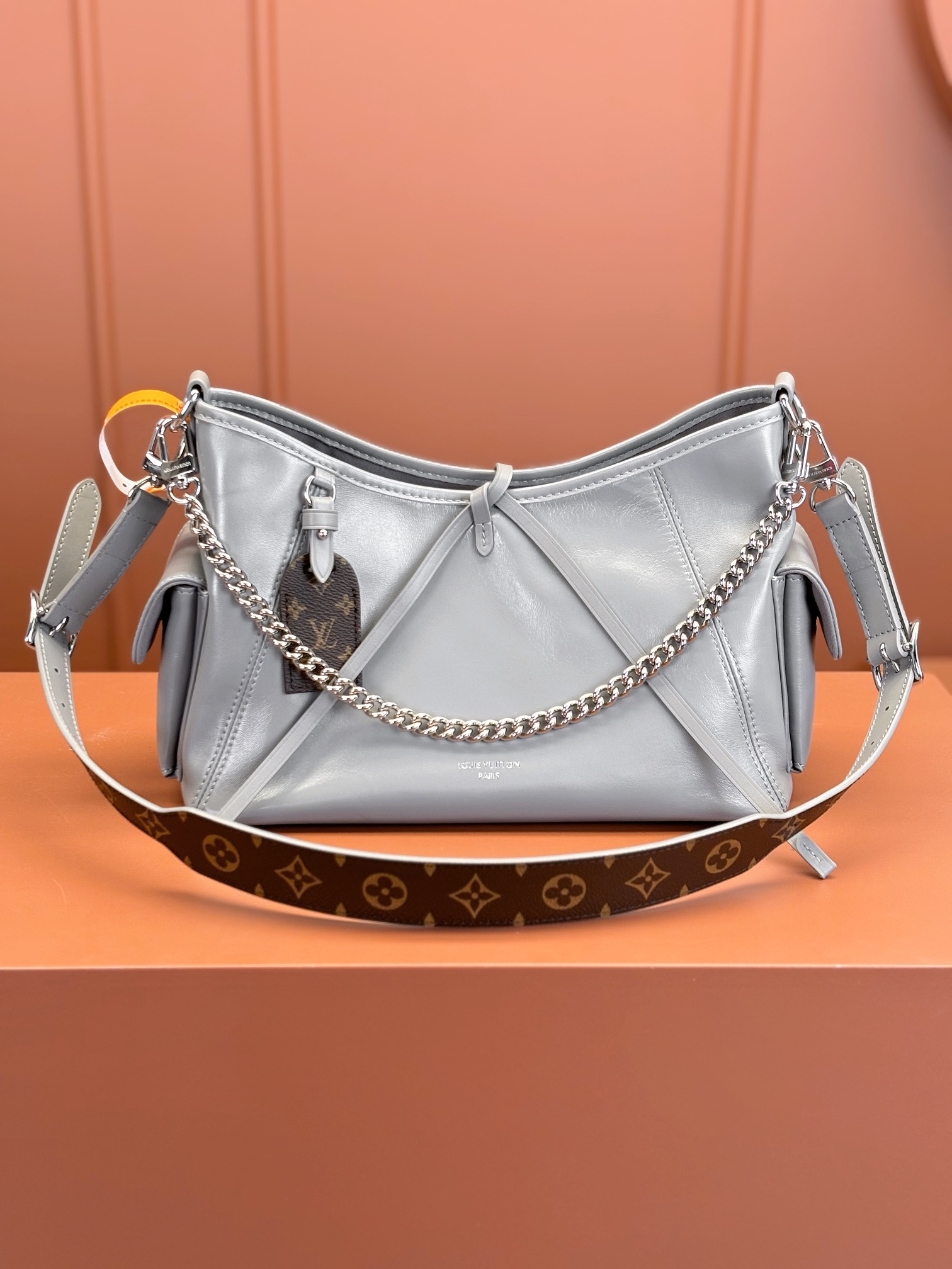 Louis Vuitton CARRYALL DARK Small Bag M12579