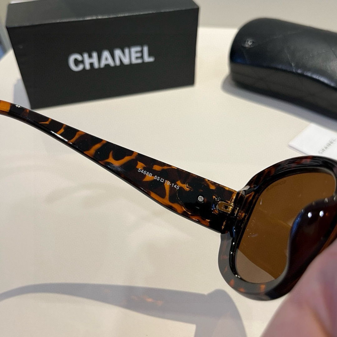Chanel round frame sunglasses