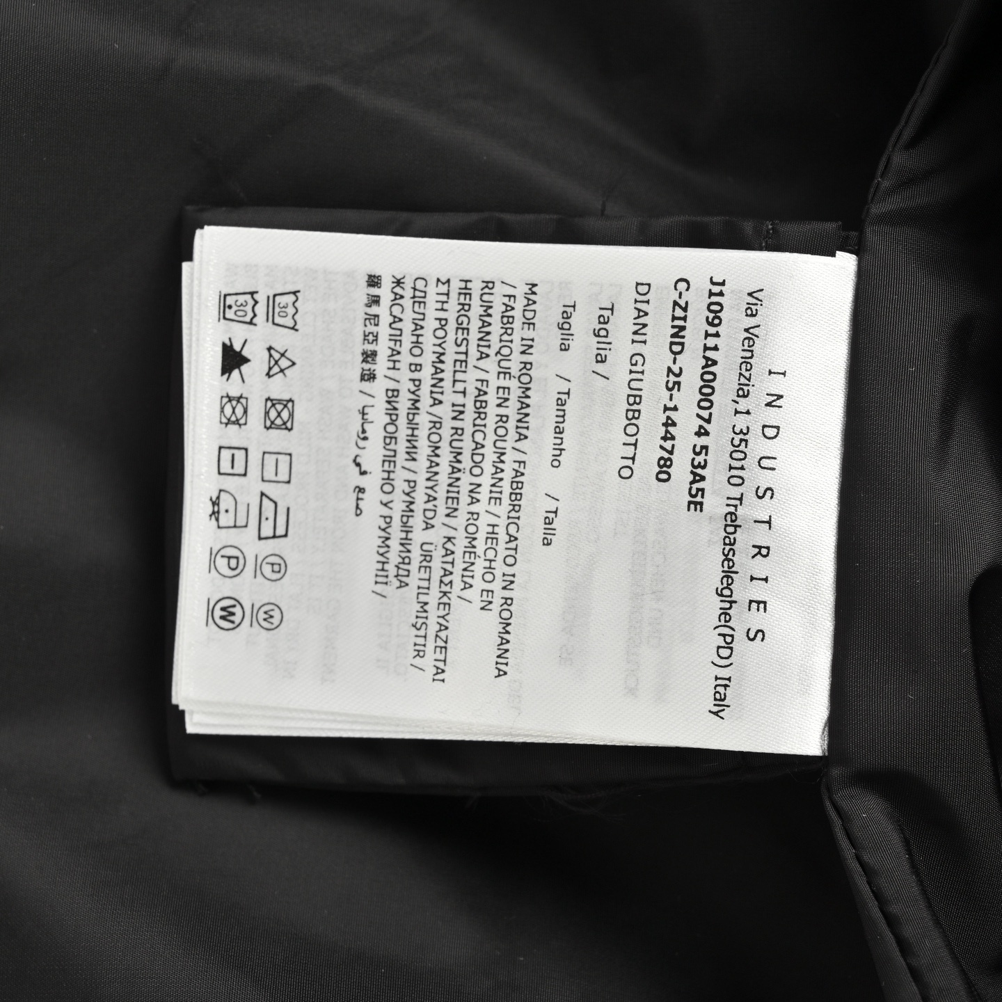 Moncler 25SS reflective print hooded vest