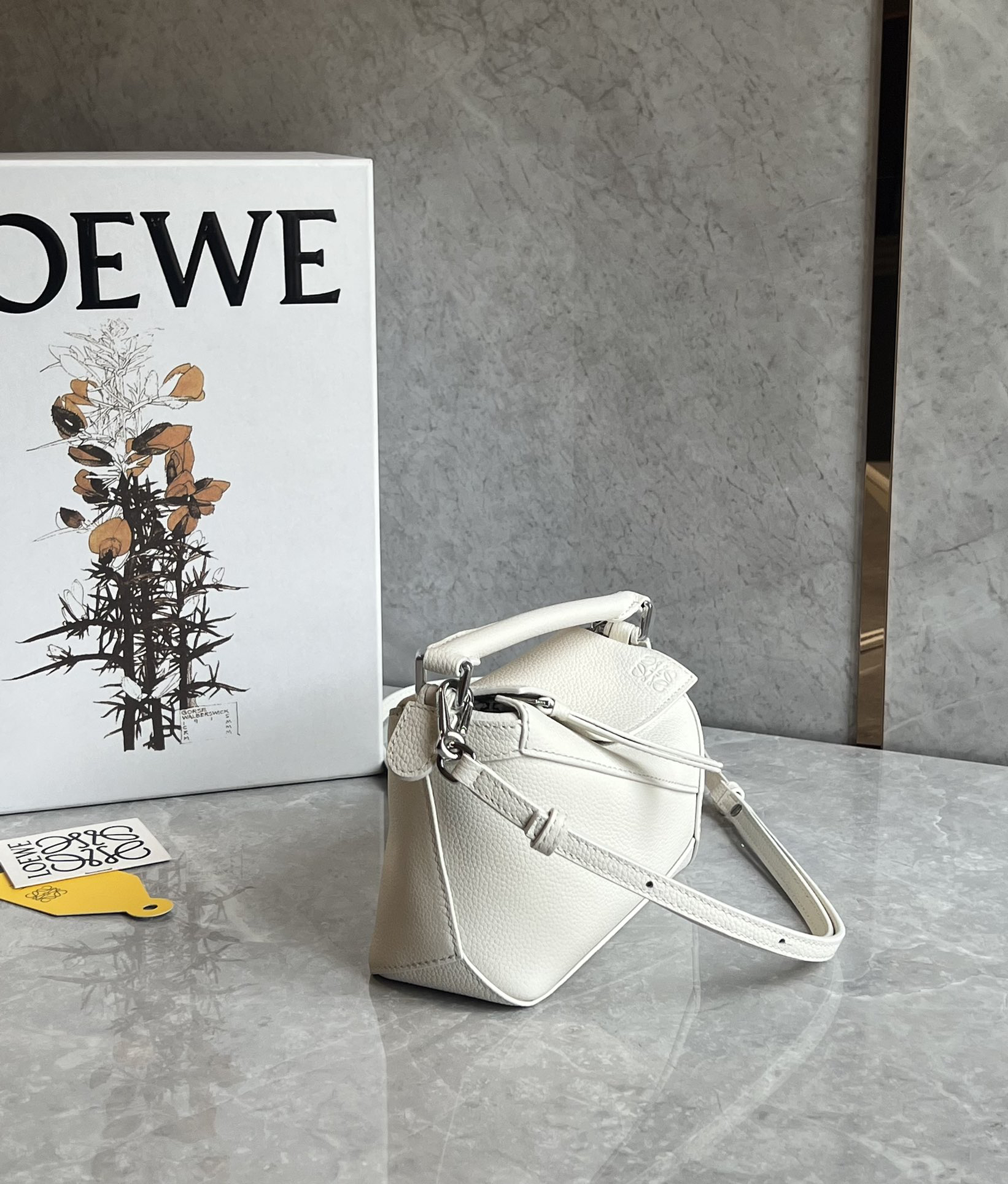 Loewe zzle mini handbag 0680