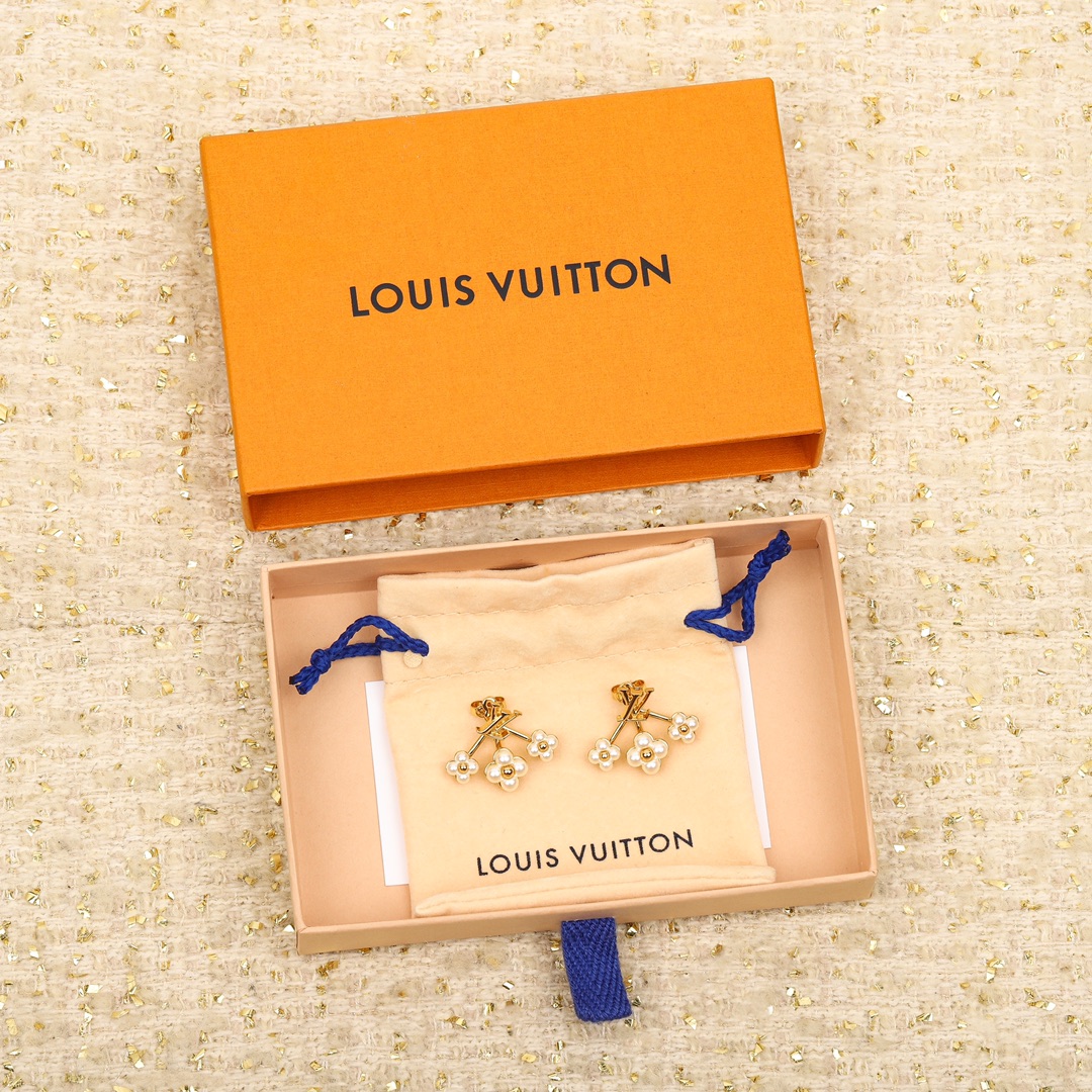 Louis Vuitton Pearl Earrings
