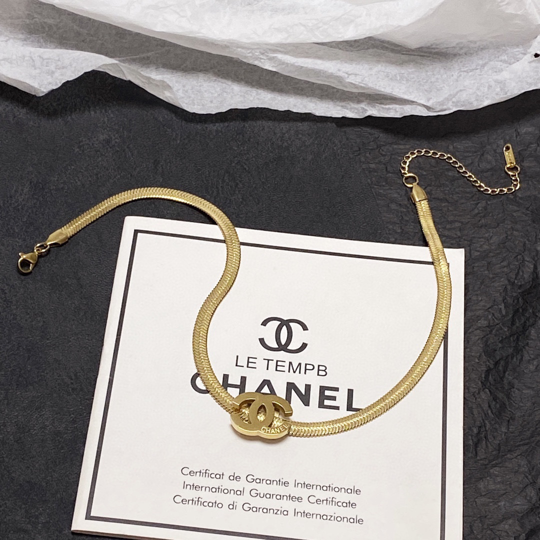 CHAN 24 stainless steel snake bone necklace