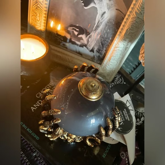 ✨Flash Sale✨Halloween Crystal Ball White Swirl