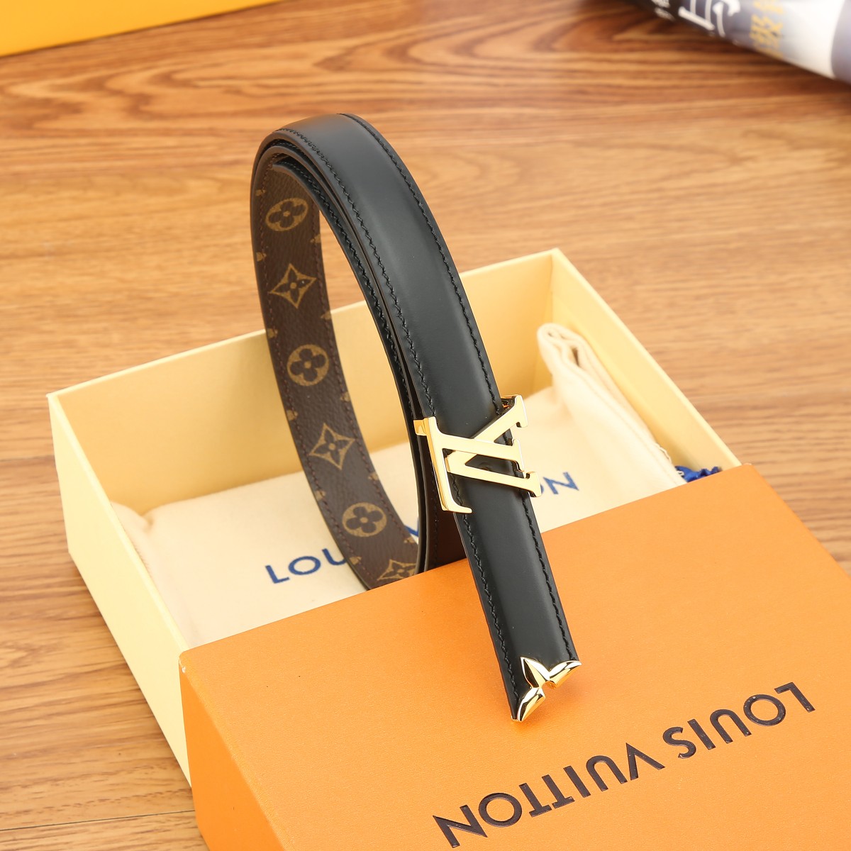 Louis Vuitton Classic Monogram Double-Sided Women's Belt 2CM Width