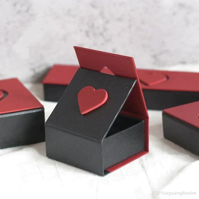 💗Mini Photo Album Keychain💗 - For Family/Couple Gift