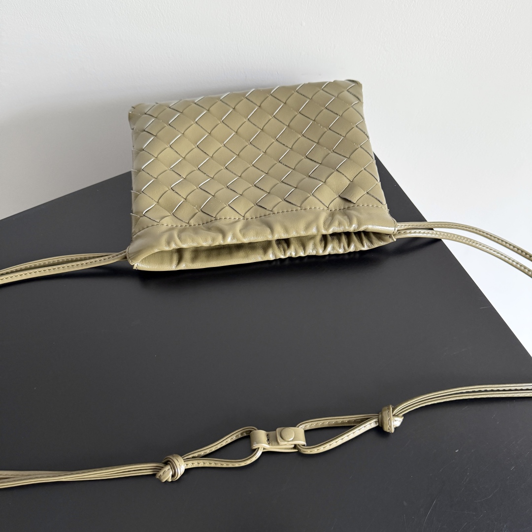 Bottega Veneta DUSTBAG Mini Handbag 816987