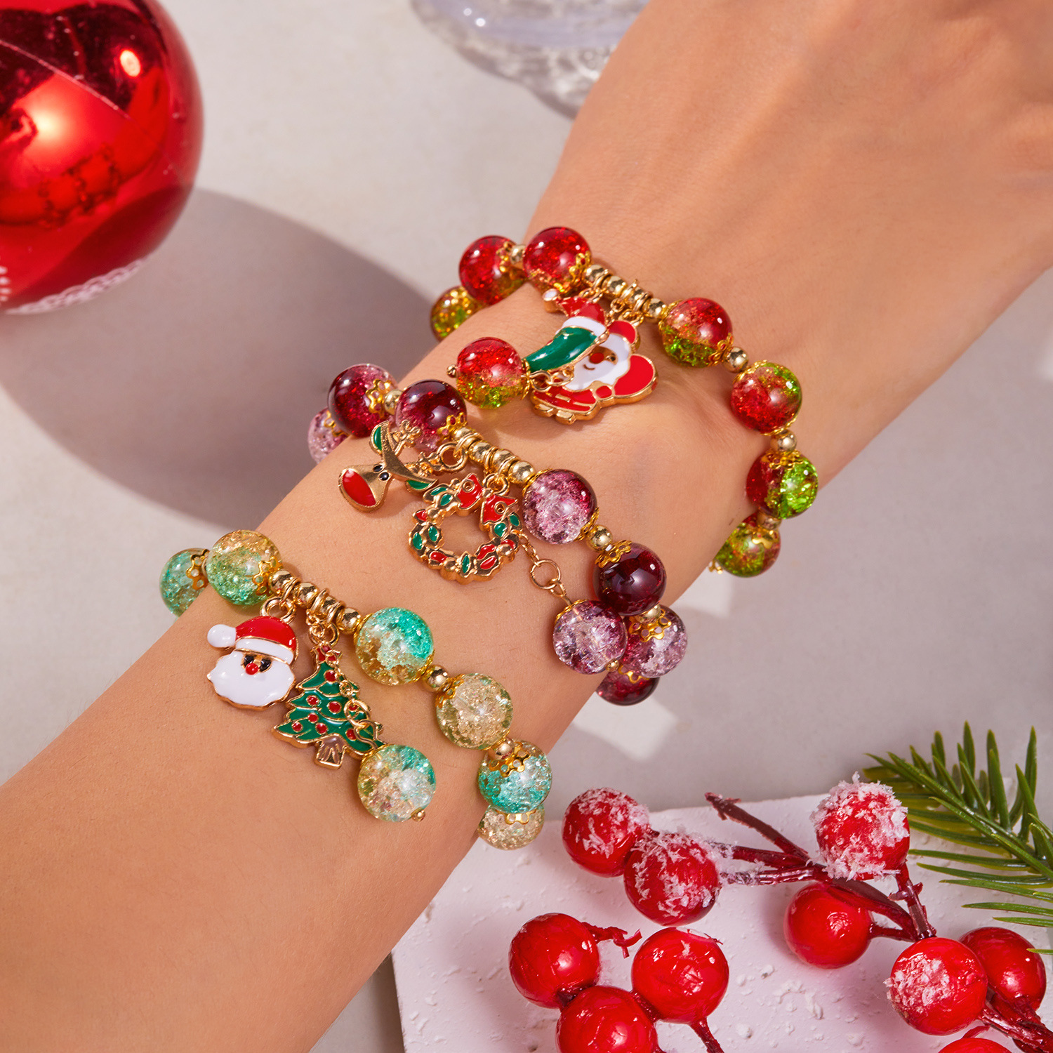 🌲Early Christmas Sale 49% OFF🌲Sparkling Glass Beads Christmas Theme Bracelet
