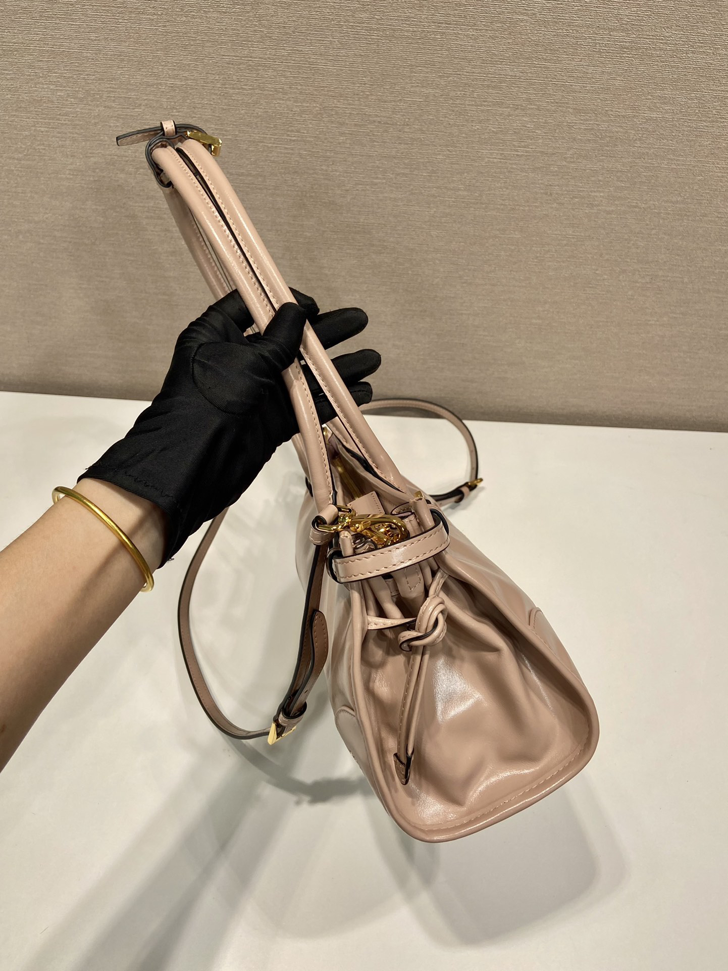 Prada lussolf waxed leather handbag 1BA426