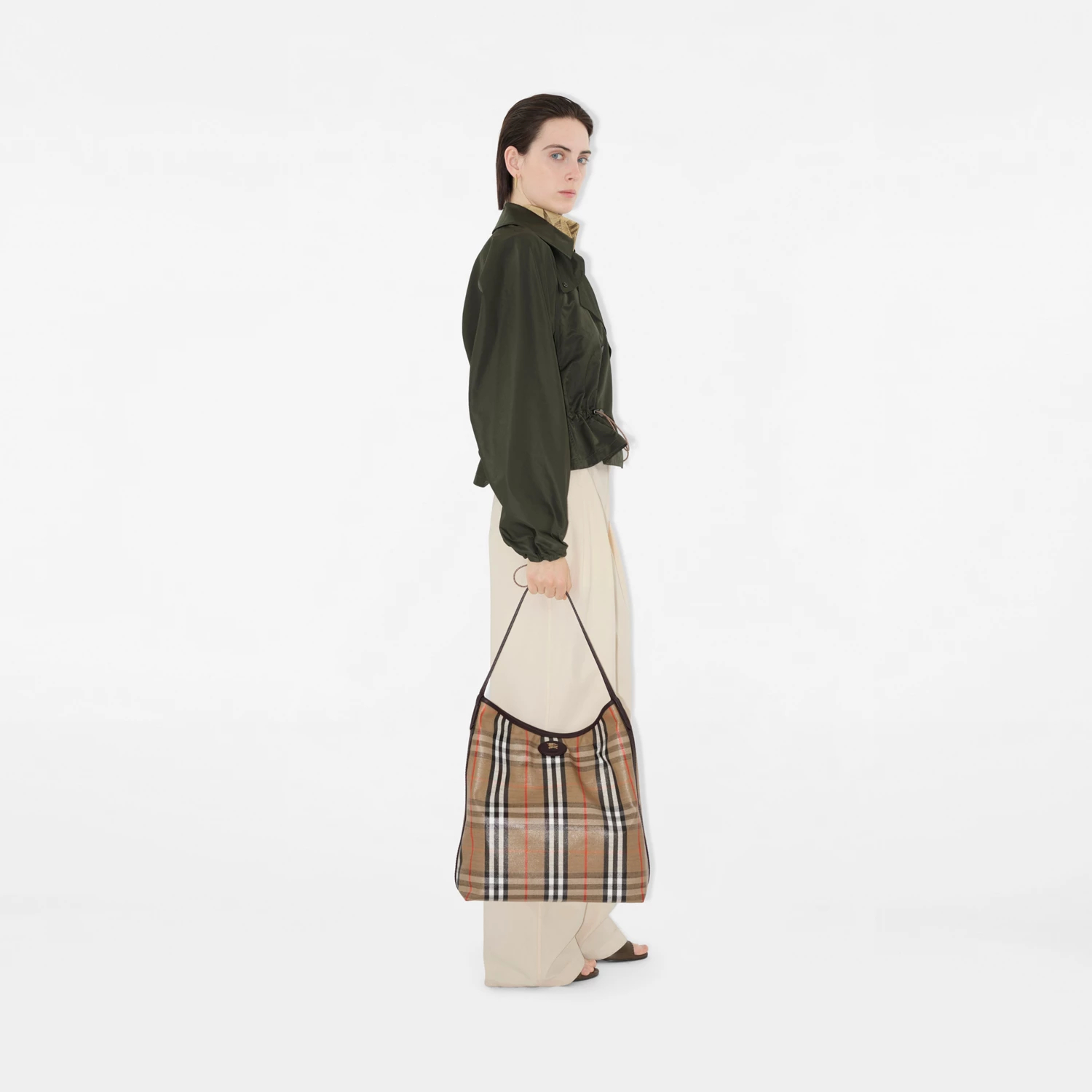 Burberry Highlands Shoulder Bag 81121951
