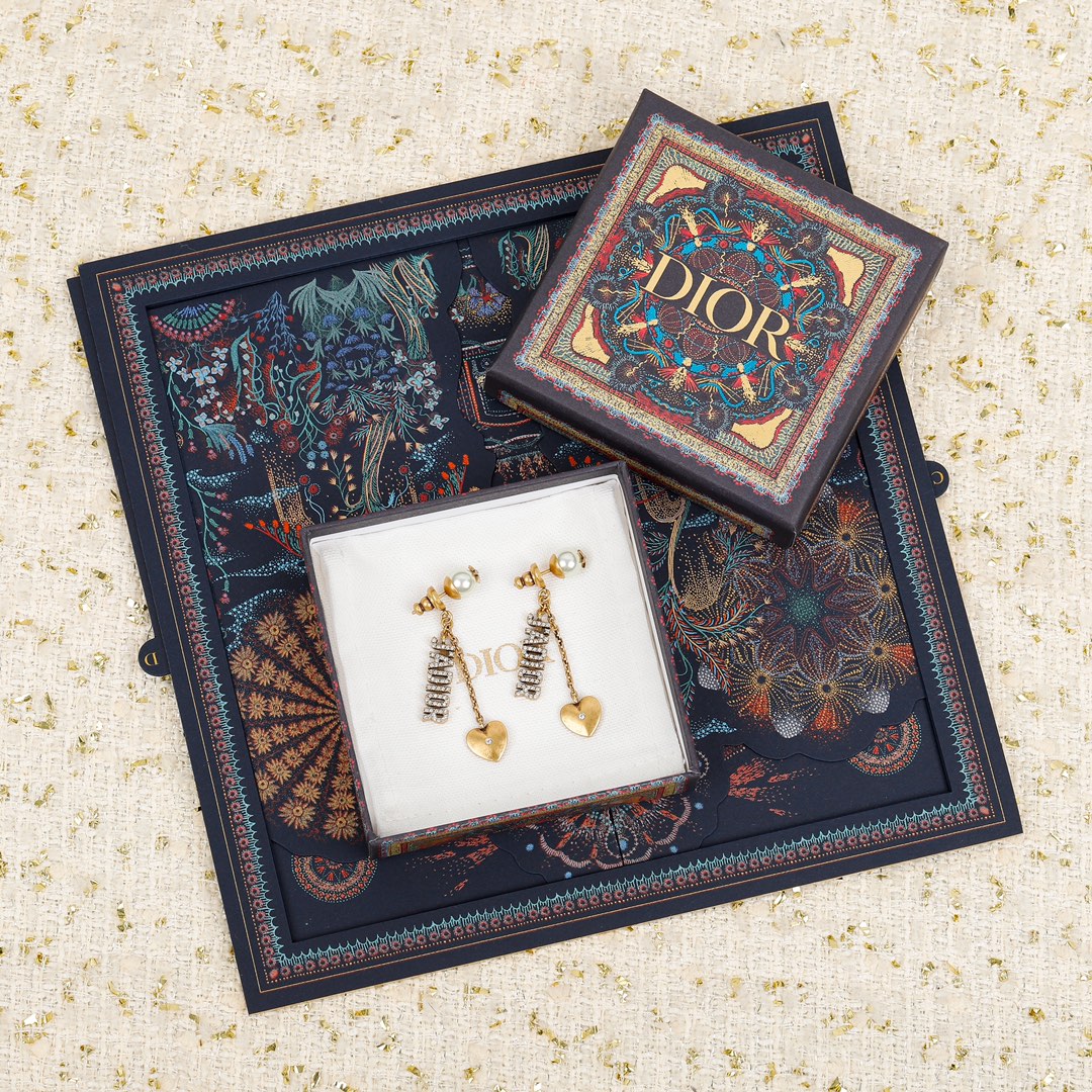 Dior JADIOR Heart Pearl Earrings