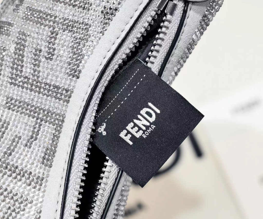 FENDI gray underarm mini bag 2186