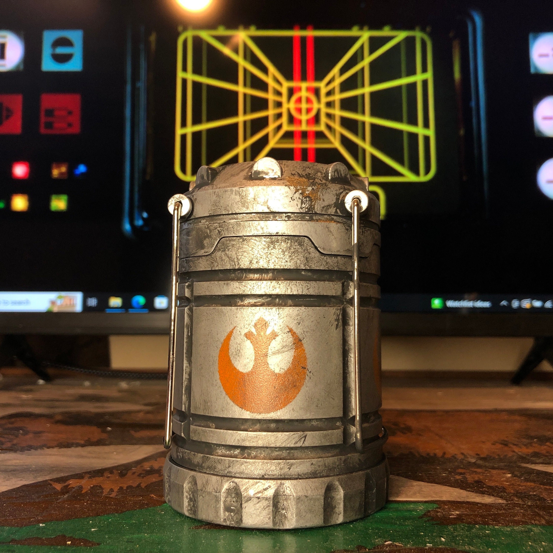 (2024 New Arrival-40% OFF)🎉Miniature Nuclear Reactor Lantern/Lamp