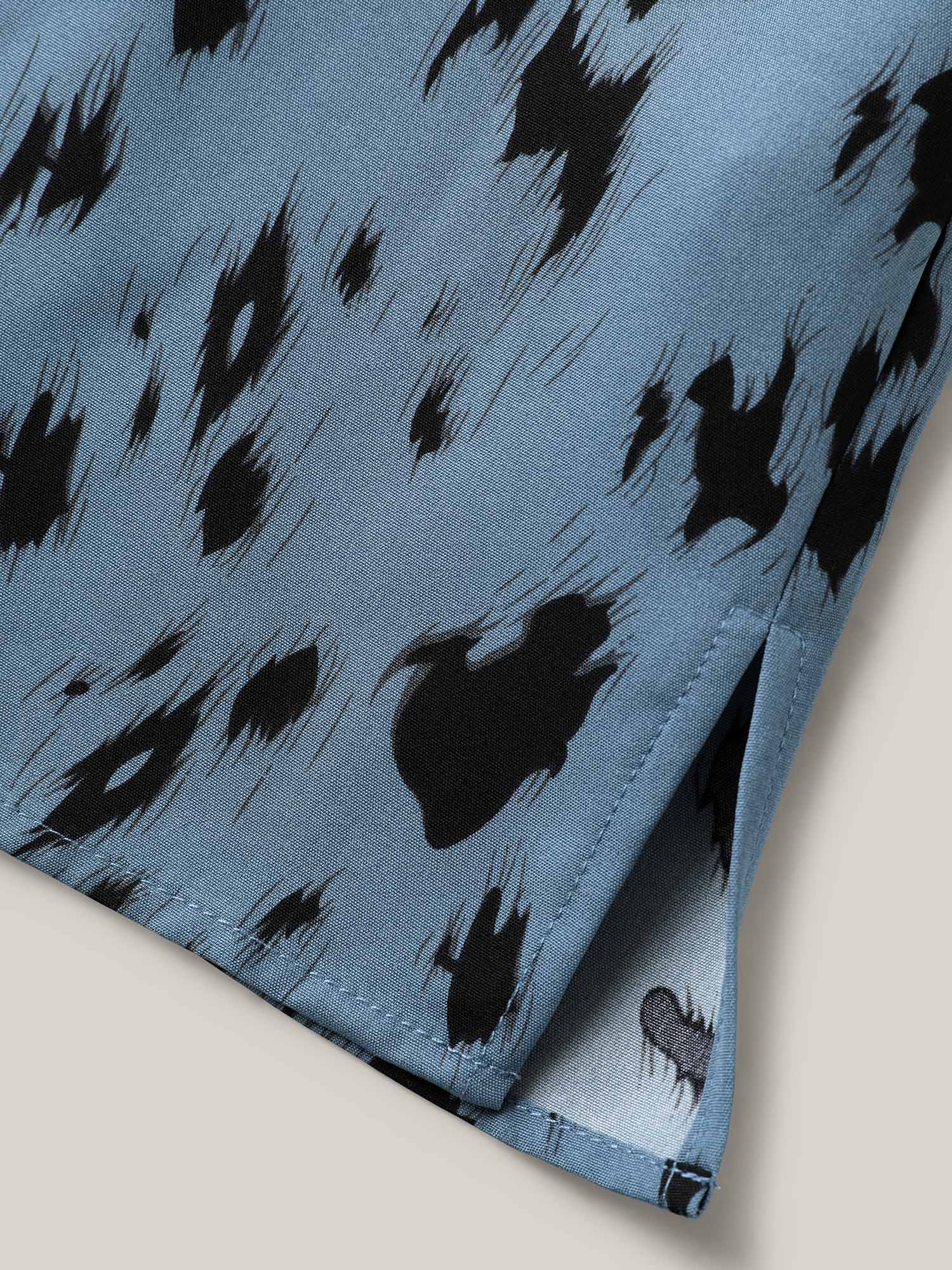 Leopard Print Toothpick Pleat Blouse