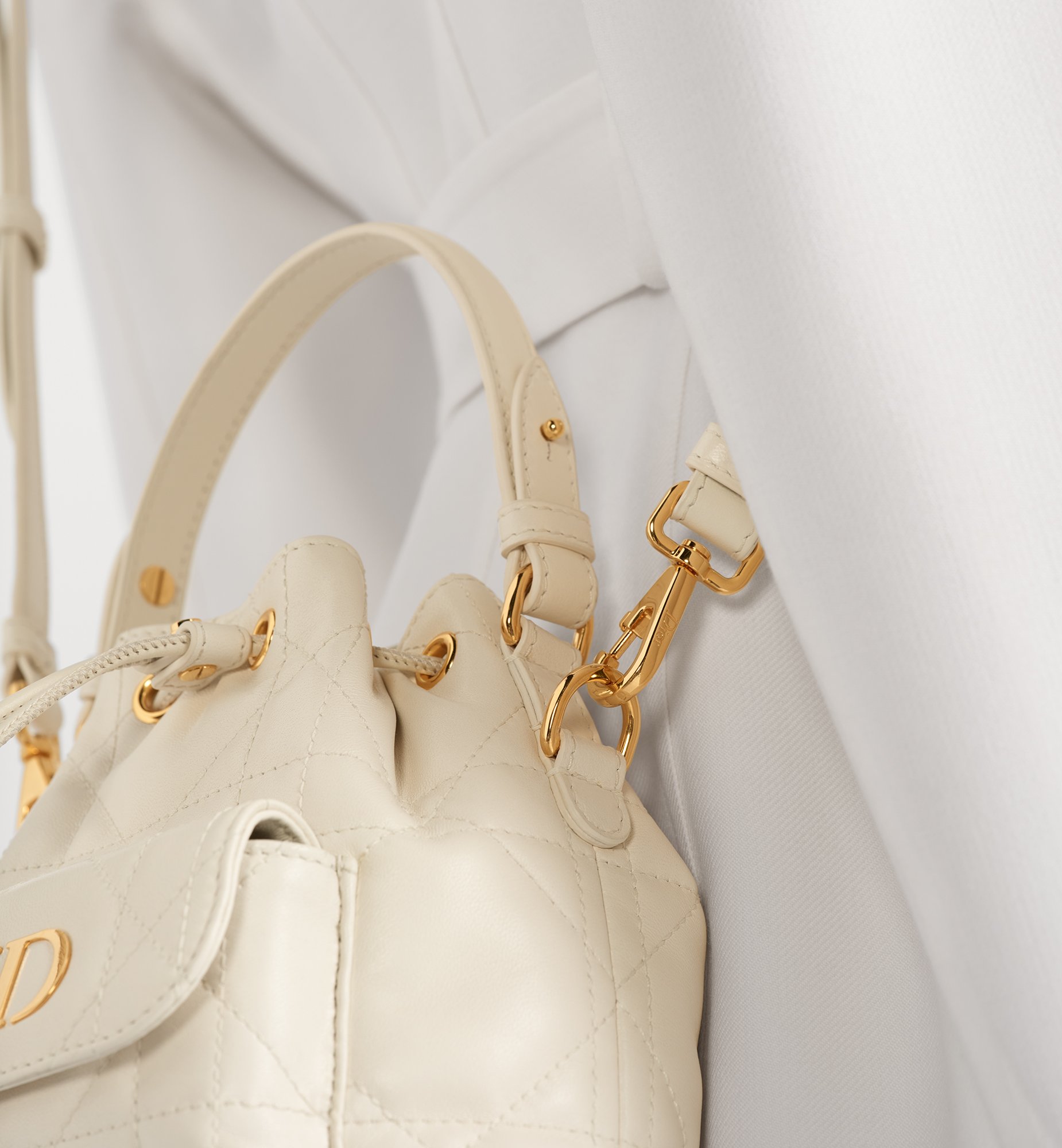 Dior Micro Dior Caro Bucket Bag S5250UNOZ_M030