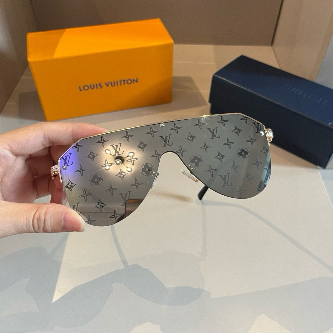 Louis Vuitton half-rim sunglasses