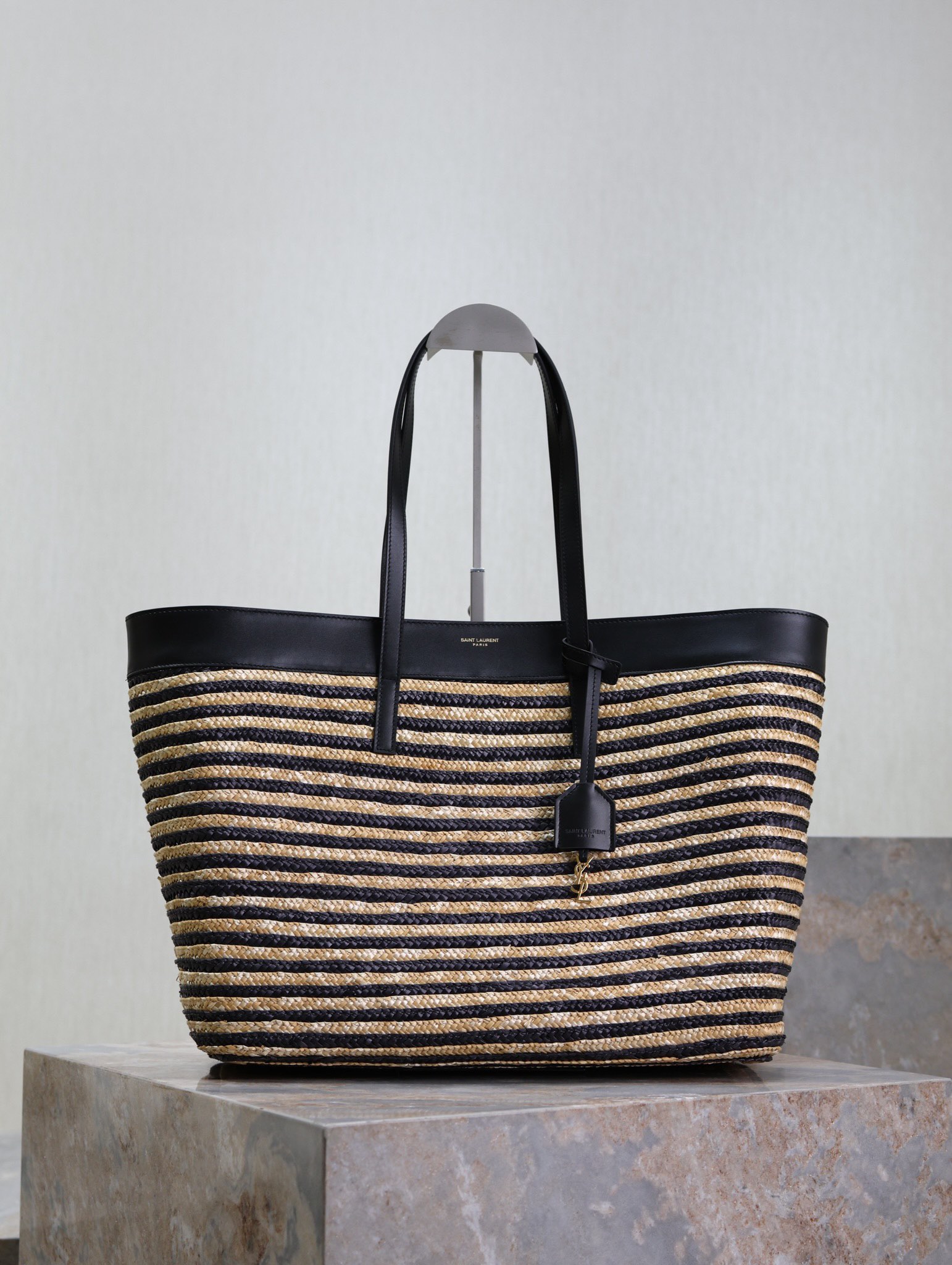 Yves Saint Laurent shopping tote bag 394195