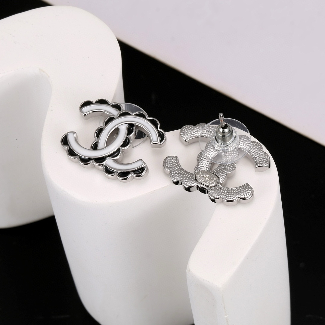 Chanel Water Ripple Double C Earrings
