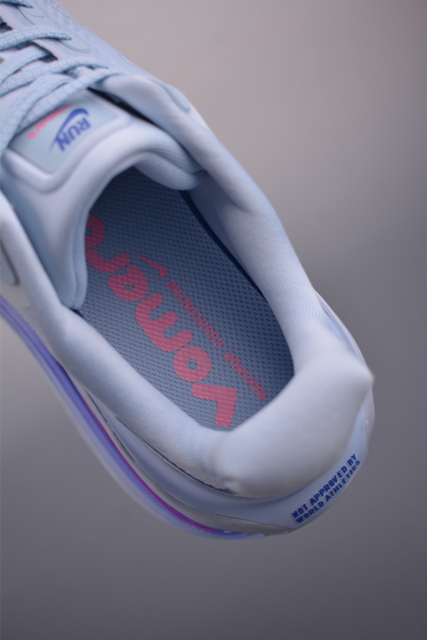 Nike Vomero Premium Air 