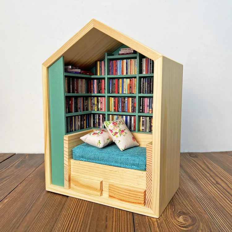 🔥CHRISTMAS ON SALE🔥Handcrafted Mini Room Box With 260+ Mini Books and 2 Cushions