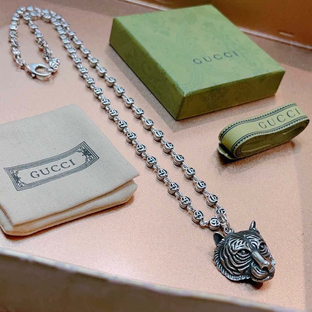 Gucci Anger Forest Series Tiger Head Vintage Necklace