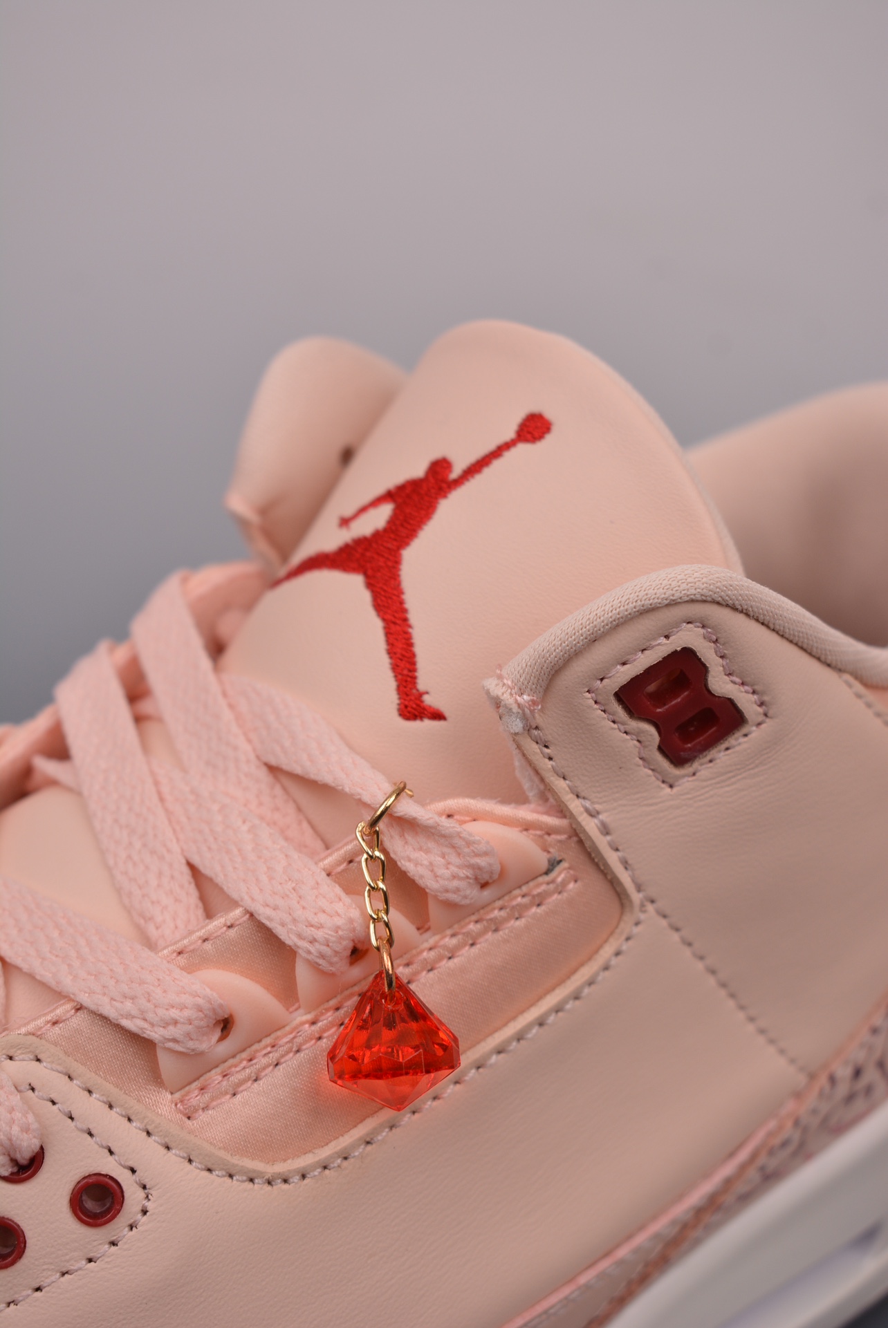 Air Jordan 3 Retro Valentine's Day HJ0178-600
